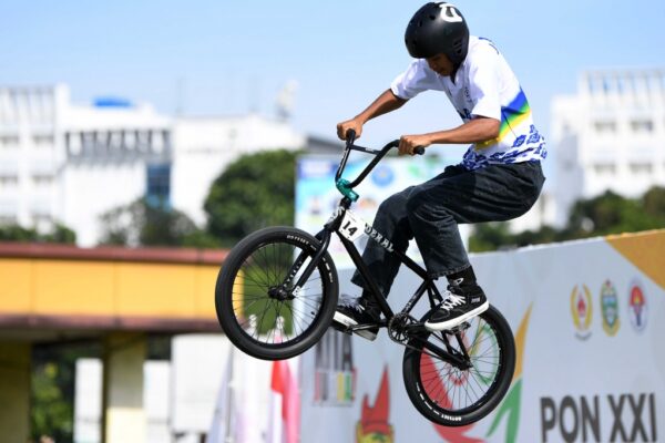 Atlet BMX Jawa Barat Ahmad Syahrul: Talenta Muda yang Menyongsong Prestasi