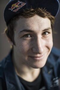 800px-Ирек_Ризаев