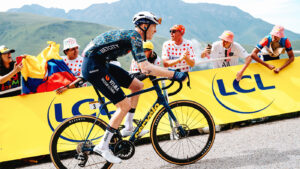 Giro_UCI-Road-Interview_Blog-Post_Desktop_1400x788-1