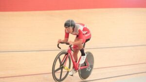 bernard-benyamin-van-aert_169