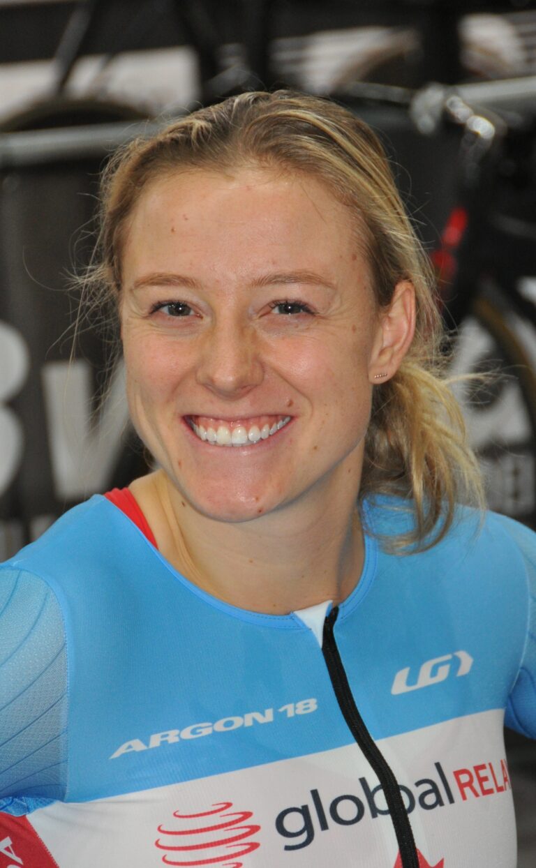 Kelsey Mitchell: Atlet Sepeda Papan Atas Dunia Indonesia