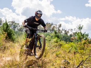 eksplorasi-seru-dengan-evend-sepeda-bike-expedition-di-indonesia