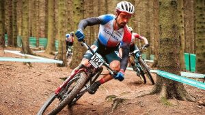 evend-sepeda-mechongue-mtb-race-kejuaraan-balap-sepeda-gunung