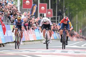 evend-sepeda-dan-perjalanan-di-amstel-gold-race