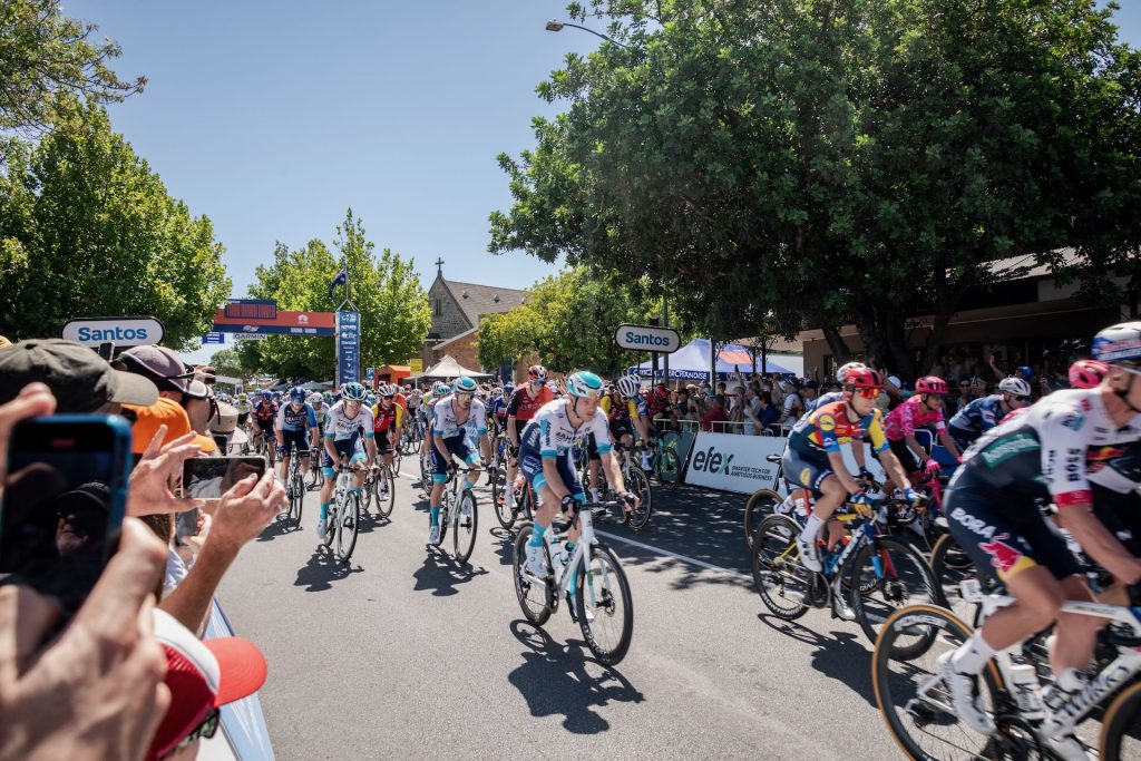 Evend Sepeda Santos: Peran Penting di Tour Down Under