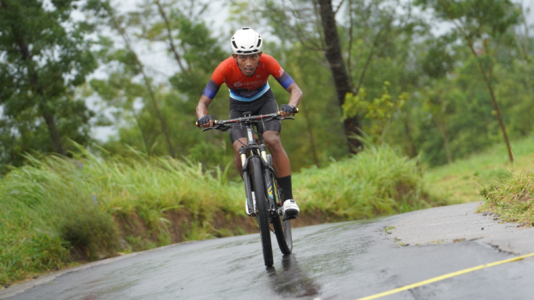 Evend Sepeda Atlas Mountain Race: Perlombaan Sepeda Menantang di Pegunungan