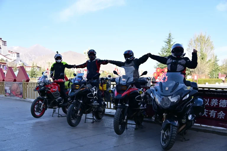 Mengulas Sepeda Tur dan Budaya Bersepeda di Bhutan