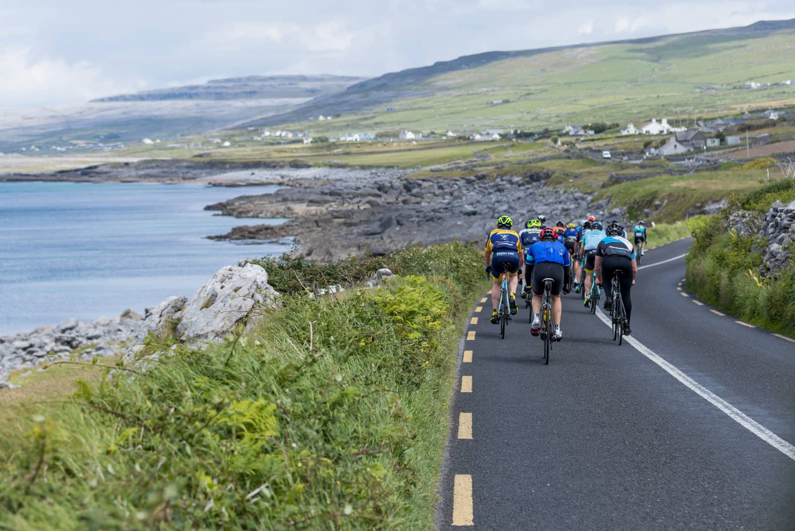 menikmati-keindahan-alam-sepeda-tour-de-burren-di-irlandia