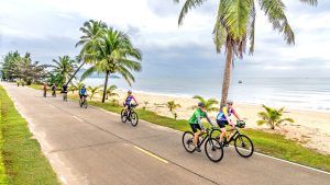 tour-sepeda-louth-coastal-2025-menikmati-keindahan-pantai-dan-pantai